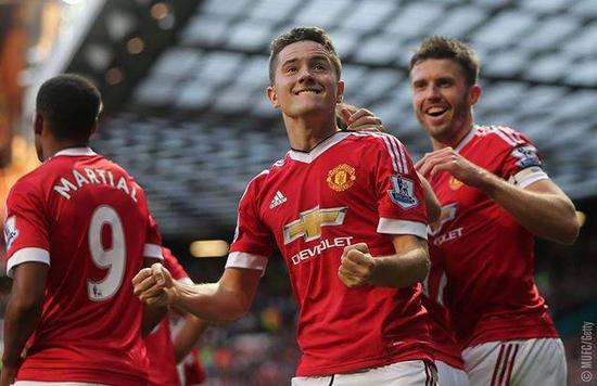 中国足球的 中国足球的