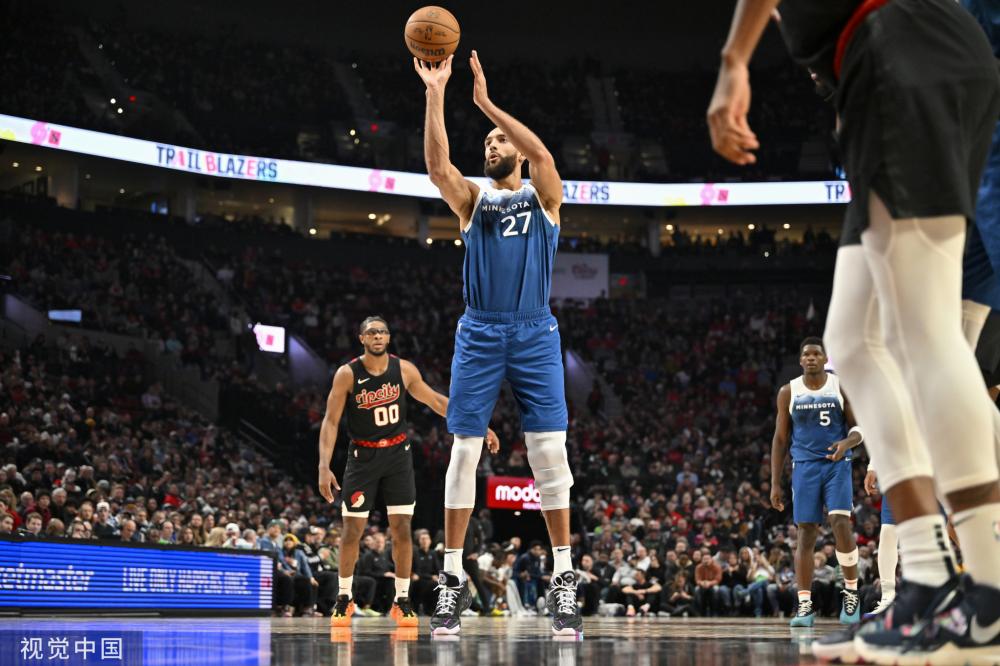 作为足球界 作为足球界